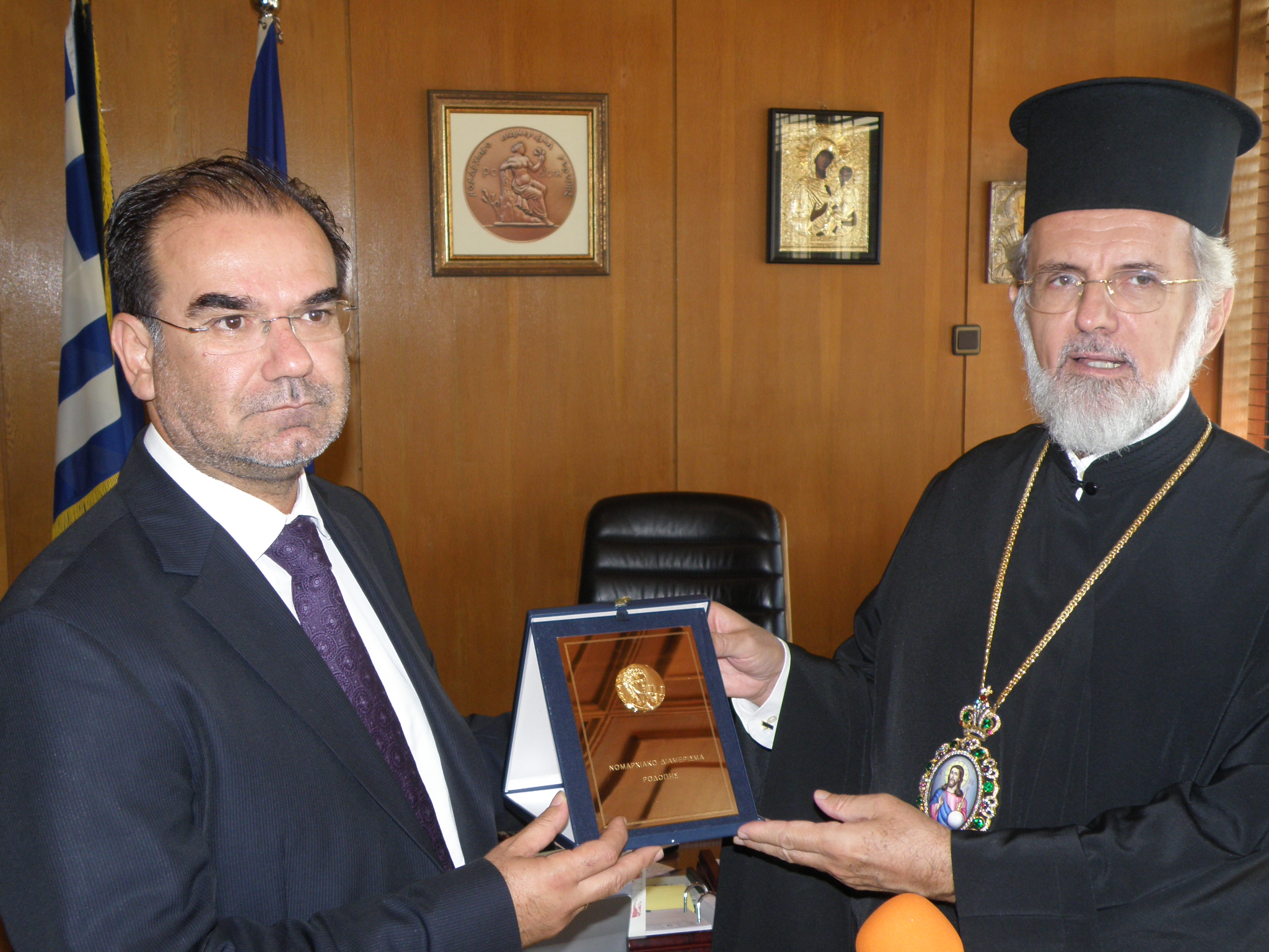 Επίσκεψη του μητροπολίτη Πριγκηποννήσων στο νομάρχη Ροδόπης