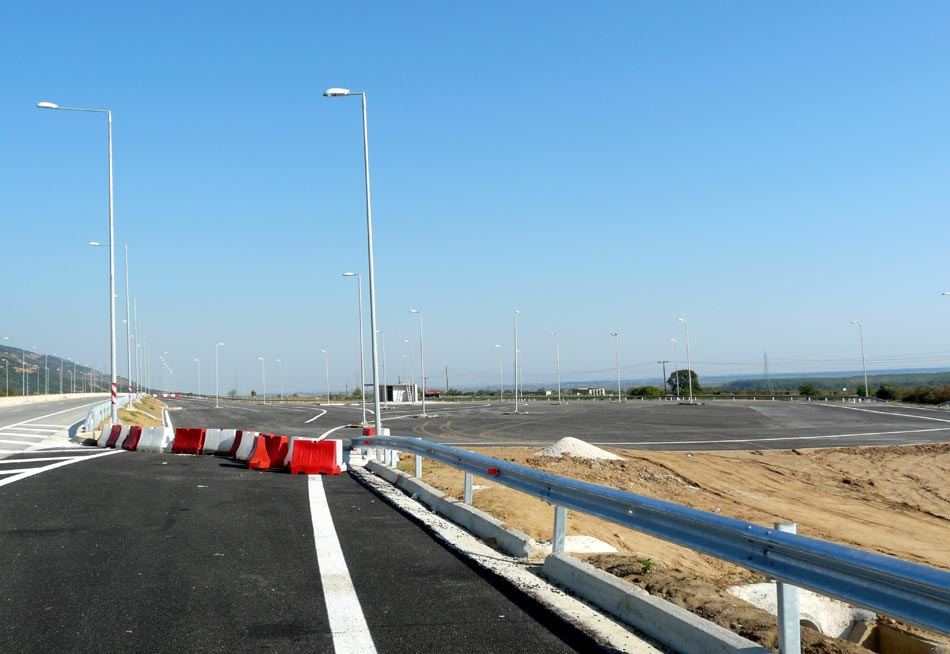 Ετοιμα τα πάρκιν στους Αμαξάδες στην Εγνατία Οδό