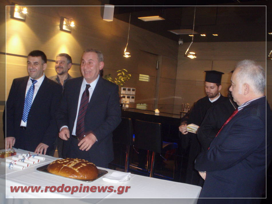 ΧΩΡΙΣ ΦΛΟΥΡΙ ΛΟΓΩ ΛΙΤΟΤΗΤΑΣ Η ΠΙΤΑ ΤΟΥ ΙΑΤΡΙΚΟΥ ΣΥΛΛΟΓΟΥ ΡΟΔΟΠΗΣ