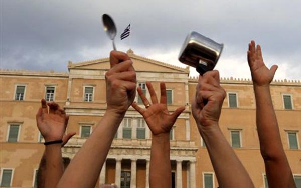 ΤΡΑΜΠΟΥΚΙΚΗ ΕΠΙΘΕΣΗ ΜΕ ΒΡΙΣΙΕΣ ΚΑΙ ΑΠΕΙΛΕΣ ΣΤΟ RODOPINEWS.GR ΑΠΟ “ΑΓΑΝΑΚΤΙΣΜΕΝΟΥΣ” ΤΗΣ ΚΟΜΟΤΗΝΗΣ …ΓΙΑ ΚΑΤΙ ΠΟΥ ΔΕΝ ΚΑΤΑΛΑΒΑΝ!