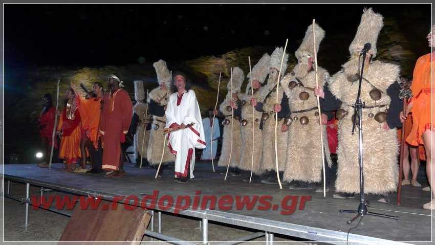 “ΜΑΓΕΨΑΝ” ΤΟ ΚΟΙΝΟ Ο ΠΑΝΤΕΛΗΣ ΠΑΥΛΙΔΗΣ ΚΑΙ ΟΙ ΣΥΝΕΡΓΑΤΕΣ ΤΟΥ ΣΤΟ ΦΕΣΤΙΒΑΛ ΜΑΡΩΝΕΙΑΣ – ΣΑΠΩΝ