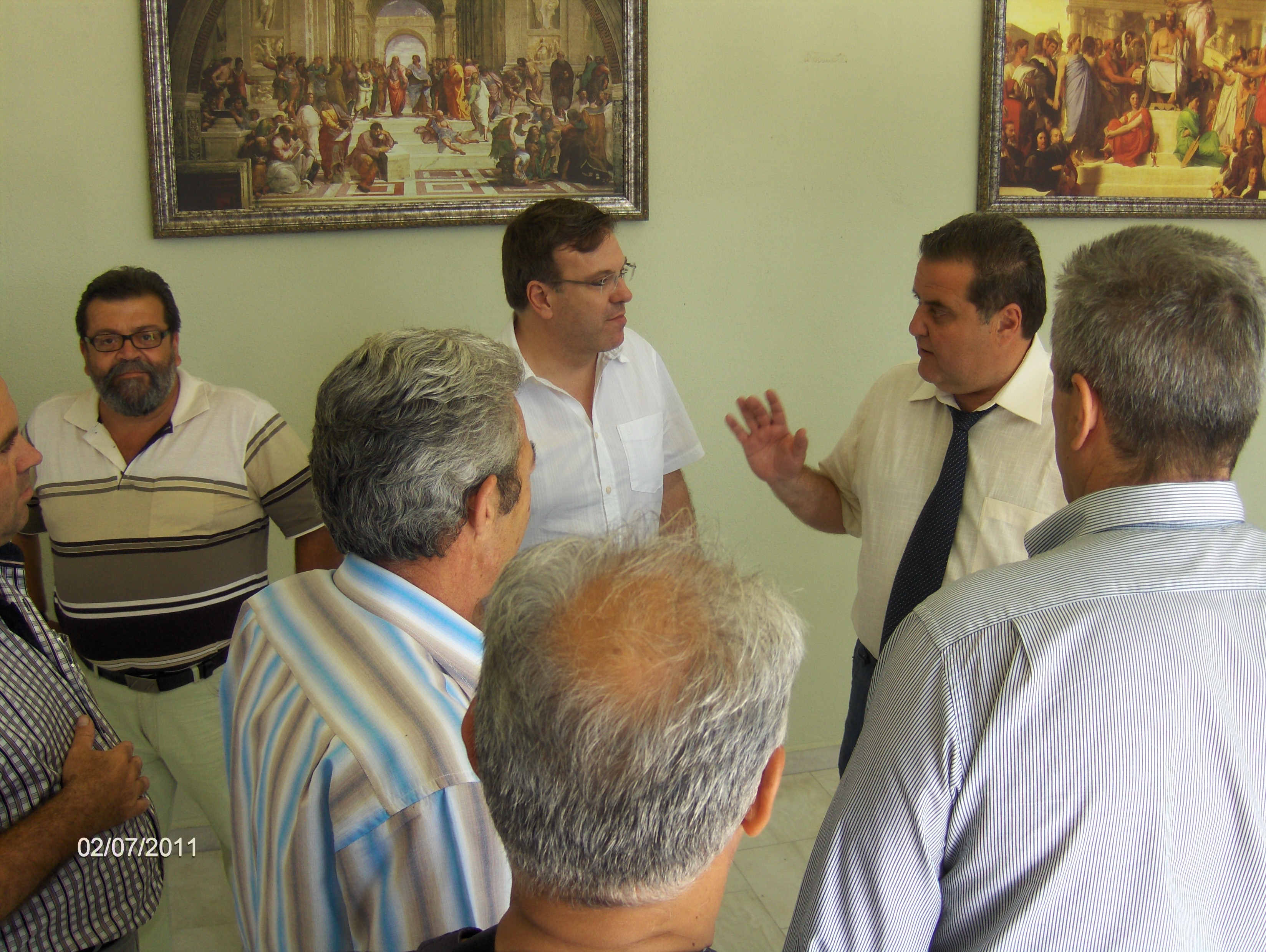 ΠΛΗΜΜΥΡΙΣΕ ΤΟ ΓΡΑΦΕΙΟ ΤΟΥ ΔΗΜΑΡΧΟΥ ΜΑΡΩΝΕΙΑΣ – ΣΑΠΩΝ ΚΑΤΑ ΤΗΝ ΕΠΙΣΚΕΨΗ ΤΟΥ ΓΙΩΡΓΟΥ ΠΕΤΑΛΩΤΗ!