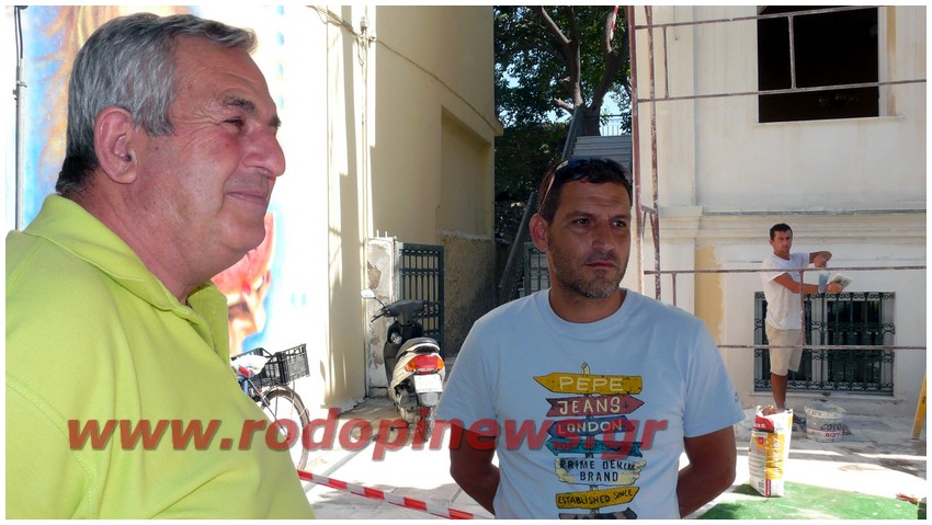 ΚΩΣΤΑΣ ΜΙΧΕΛΗΣ ΚΑΙ ΧΡΗΣΤΟΣ ΔΡΑΚΟΣ ΜΙΛΟΥΝ ΓΙΑ ΤΙΣ ΕΡΓΑΣΙΕΣ ΣΤΟ ΚΤΙΡΙΟ ΤΗΣ ΛΕΣΧΗΣ ΚΟΜΟΤΗΝΑΙΩΝ