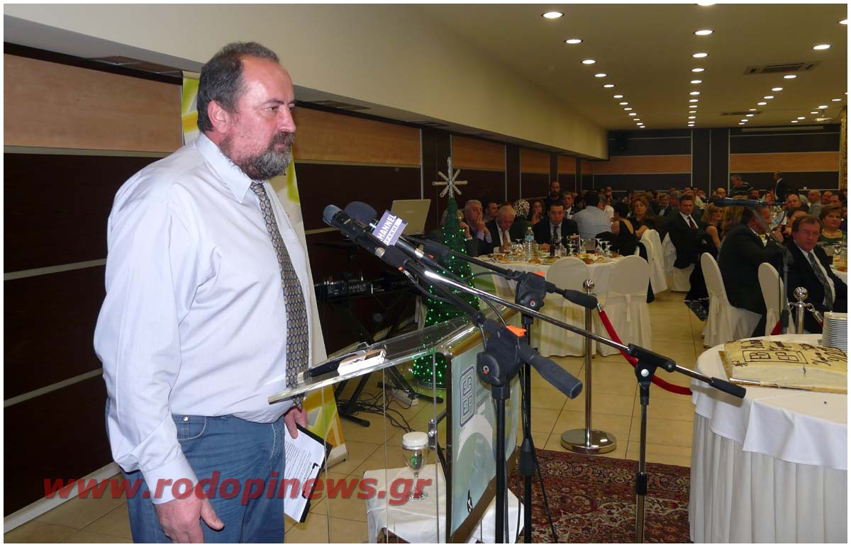 Σιδέρης ο κομάντο …και όλοι στέκονται σούζα!