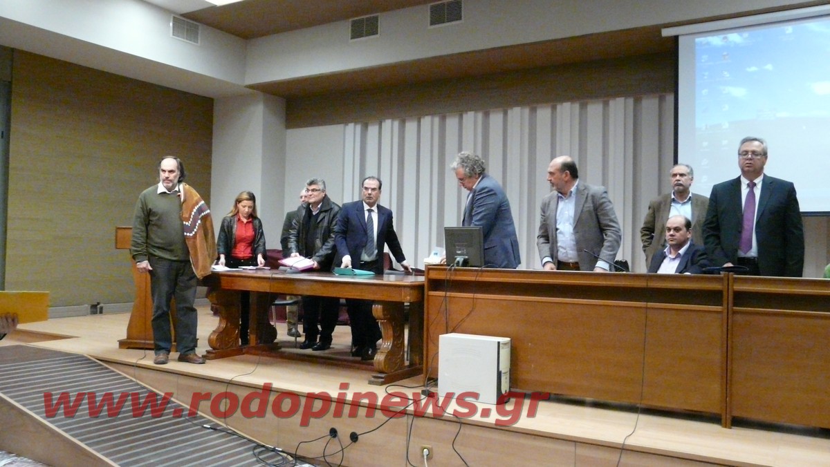Ποιος “τρόμαξε” το Περιφερειακό Συμβούλιο;