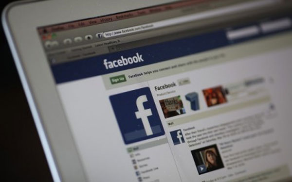 Η «ναρκισσιστική» πλευρά του Facebook