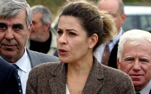 Αρετή Τσοχατζοπούλου: Ο χρυσός αξίζει 29.000 ευρώ, οι λίρες είναι του παππού μου
