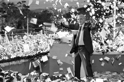 Ο ΣΥΡΙΖΑ του 2012 δεν είναι το ΠΑΣΟΚ του 1981
