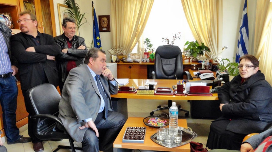 Επίσκεψη της Αλέκας Παπαρήγα στον Δήμο Μαρώνειας – Σαπών