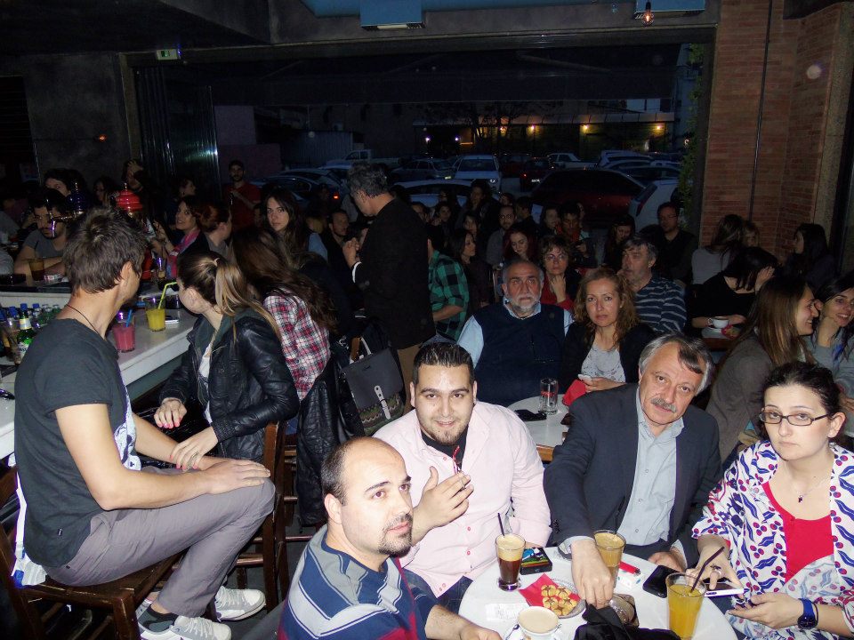 Αβάσταχτη “δημοκρατία” αλά Κούλογλου: Πρώτο τραπέζι πίστα ο τοπικός ΣΥΡΙΖΑ