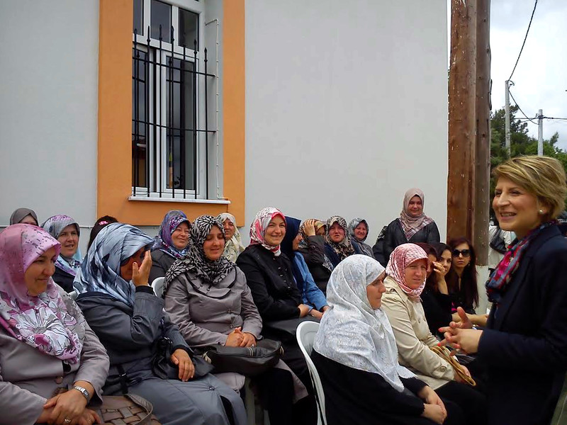 Σε θρησκευτικές εκδηλώσεις σε Καλαμόκαστρο και Κόσμιο η Φελίνα Καζάκου