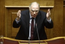 ΒΑΣΙΛΗΣ ΛΕΒΕΝΤΗΣ: Ο ΚΑΡΑΜΑΝΛΗΣ ΕΛΕΓΧΕΙ ΤΟΝ ΚΑΜΜΕΝΟ
