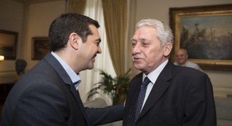 ΠΡΟΜΗΝΥΕΤΑΙ ΕΠΙΣΤΡΟΦΗ ΤΟΥ ΦΩΤΗ ΚΟΥΒΕΛΗ ΣΤΟ ΣΥΡΙΖΑ