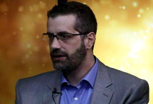 ΚΩΣΤΑΣ ΕΦΗΜΕΡΟΣ: ΜΕΝΕΙ Η ΦΕΥΓΕΙ Ο ΜΑΝΩΛΗΣ ΣΦΑΚΙΑΝΑΚΗΣ;