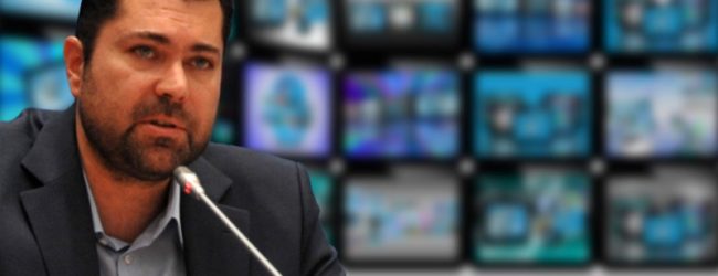 ΛΕΥΤΕΡΗΣ ΚΡΕΤΣΟΣ: ΟΙ “ΟΛΙΓΑΡΧΕΣ” ΣΤΟΧΕΥΟΥΝ ΣΕ ΑΝΑΒΟΛΗ ΔΙΑΓΩΝΙΣΜΟΥ ΑΔΕΙΩΝ ΓΙΑ ΝΑ ΜΗΝ ΠΛΗΡΩΣΟΥΝ