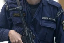 ΕΛ.ΑΣ.: ΠΡΟΣΛΗΦΘΗΚΕ ΜΕ ΚΑΘΥΣΤΕΡΗΣΗ ΚΑΙ ΑΠΟΖΗΜΙΩΘΗΚΕ ΜΕ 88.000 ΕΥΡΩ