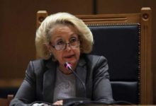 ΟΙ ΑΠΑΝΤΗΣΕΙΣ ΤΗΣ ΒΑΣΙΛΙΚΗΣ ΘΑΝΟΥ ΣΤΙΣ ΒΟΛΕΣ ΠΟΥ ΔΕΧΤΗΚΕ