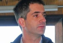 Ο ΚΩΣΤΑΣ ΜΠΑΚΟΓΙΑΝΝΗΣ ΥΠΕΡΑΣΠΙΖΕΤΑΙ ΤΑ ΔΙΚΑΙΩΜΑΤΑ ΤΟΥ 6ΧΡΟΝΟΥ ΠΑΙΔΙΟΥ ΤΗΣ ΠΟΛΑΣ ΡΟΥΠΑ
