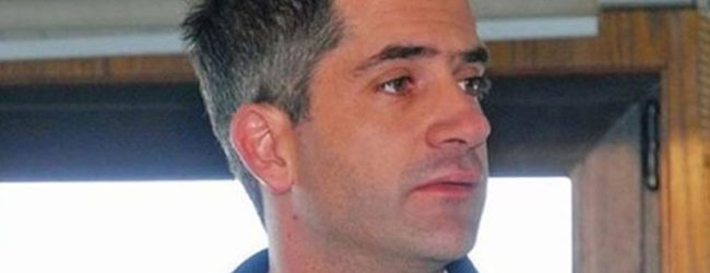 Ο ΚΩΣΤΑΣ ΜΠΑΚΟΓΙΑΝΝΗΣ ΥΠΕΡΑΣΠΙΖΕΤΑΙ ΤΑ ΔΙΚΑΙΩΜΑΤΑ ΤΟΥ 6ΧΡΟΝΟΥ ΠΑΙΔΙΟΥ ΤΗΣ ΠΟΛΑΣ ΡΟΥΠΑ