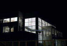 ΤΟ ΜΕΓΑΡΟ ΜΟΥΣΙΚΗΣ ΚΟΜΟΤΗΝΗΣ ΑΝΟΙΓΕΙ ΤΙΣ ΠΥΛΕΣ ΤΟΥ ΓΙΑ ΜΙΑ ΜΟΝΑΔΙΚΗ ΣΥΝΑΥΛΙΑ