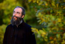 Π. ΑΝΔΡΕΑΣ ΚΟΝΑΝΟΣ: ΜΗΝ ΠΙΕΖΕΙΣ, ΜΗΝ ΕΝΟΧΛΕΙΣ ΚΑΝΕΝΑΝ