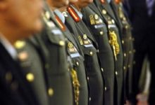 ΜΕΤΑΤΕΘΗΚΑΝ ΕΚΤΟΣ ΘΡΑΚΗΣ ΟΙ ΣΤΡΑΤΙΩΤΙΚΟΙ ΔΙΟΙΚΗΤΕΣ ΤΩΝ ΔΥΟ ΕΛΛΗΝΩΝ ΑΙΧΜΑΛΩΤΩΝ