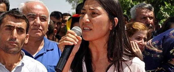 ΑΛΕΞΑΝΔΡΟΥΠΟΛΗ: ΒΟΥΛΕΥΤΙΝΑ ΤΗΣ ΤΟΥΡΚΙΑΣ ΠΕΡΑΣΕ ΤΑ ΣΥΝΟΡΑ ΚΑΙ ΖΗΤΗΣΕ ΠΟΛΙΤΙΚΟ ΑΣΥΛΟ ΣΤΗΝ ΕΛΛΑΔΑ
