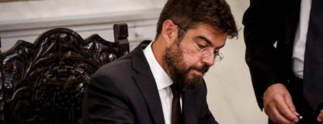 ΤΕΛΕΙΩΝΕΙ ΑΜΕΣΑ ΤΟΝ ΤΥΠΟΚΤΟΝΟ ΝΟΜΟ ΒΕΝΙΖΕΛΟΥ Ο ΝΕΟΣ ΥΠΟΥΡΓΟΣ ΔΙΚΑΙΟΣΥΝΗΣ