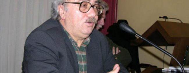 ΙΜΠΡΑΜ ΟΝΣΟΥΝΟΓΛΟΥ: ΠΩΣ ΜΑΣ ΠΡΟΕΚΥΨΕ ΤΟ ΔΙΛΗΜΜΑ “ΜΕΙΟΝΟΤΙΚΟ Η ΔΗΜΟΣΙΟ ΣΧΟΛΕΙΟ”;