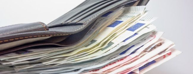 ΜΕΧΡΙ ΤΑ ΧΡΙΣΤΟΥΓΕΝΝΑ ΤΟ ΚΟΙΝΩΝΙΚΟ ΜΕΡΙΣΜΑ 2018 – 300 ΩΣ 1400 ΕΥΡΩ ΘΑ ΠΑΡΟΥΝ ΟΙ ΔΙΚΑΙΟΥΧΟΙ