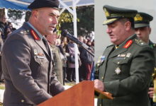 ΠΑΡΑΜΕΝΟΥΝ ΣΤΟ ΣΤΡΑΤΕΥΜΑ ΟΙ ΔΥΟ ΤΑΞΙΑΡΧΟΙ ΤΗΣ ΚΟΜΟΤΗΝΗΣ