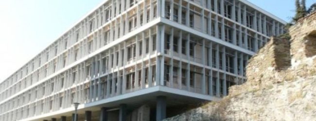 ΑΘΩΟΙ ΟΙ ΠΑΝΕΠΙΣΤΗΜΙΑΚΟΙ ΙΑΤΡΟΙ ΓΙΑ ΥΠΕΡΚΟΣΤΟΛΟΓΗΣΕΙΣ 2 ΕΚ. ΕΥΡΩ