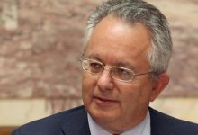 ΝΙΚΟΣ ΑΛΙΒΙΖΑΤΟΣ: ΟΦΕΙΛΟΜΕΝΗ ΑΠΑΝΤΗΣΗ ΣΤΗΝ ΕΙΣΑΓΓΕΛΕΑ ΑΔΑΜΑΝΤΙΑ ΟΙΚΟΝΟΜΟΥ